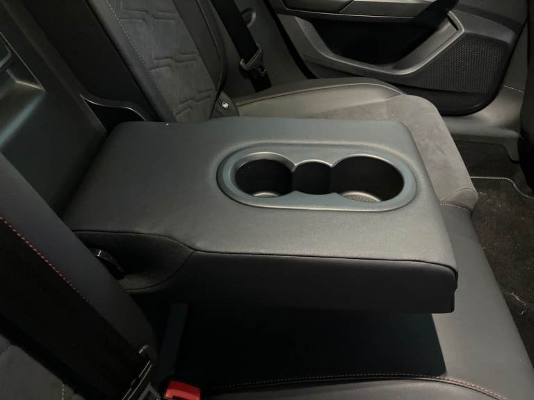 2025 SEAT Leon 1.5 TSI 150 FR Black Edition 5dr [DAP] Hatchback PETROL Manual