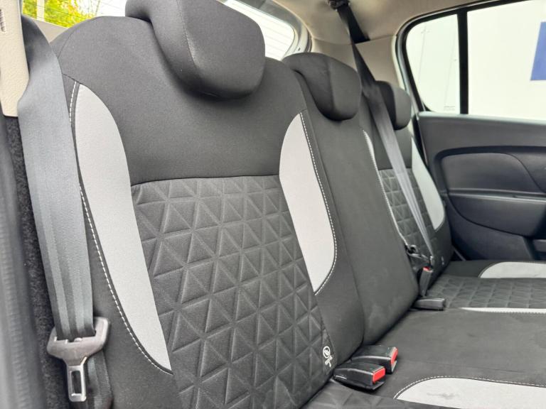 2016 Dacia Sandero Stepway 0.9 TCe Laureate Euro 6 (s/s) 5dr HATCHBACK Petrol Manual