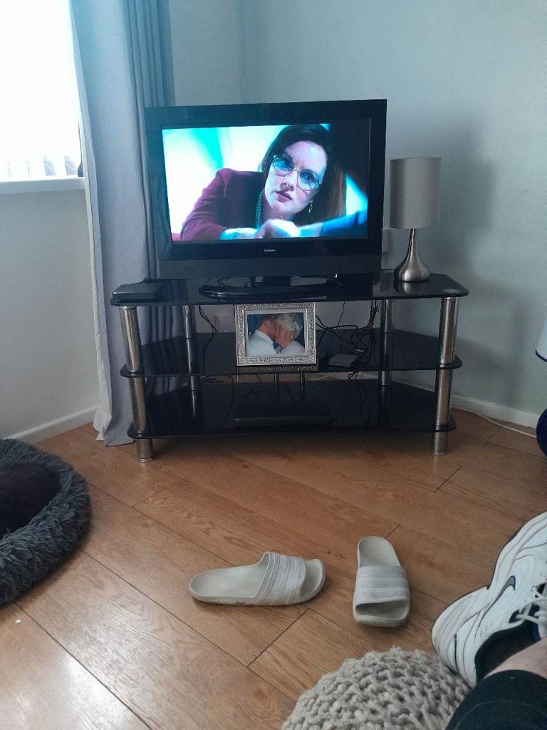 Tv stand