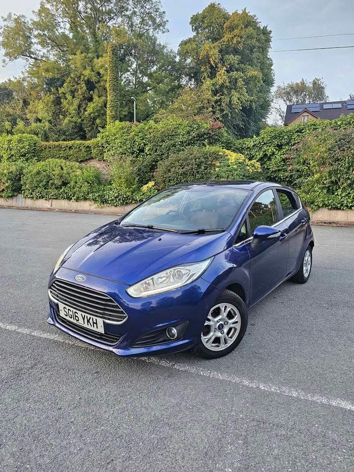 Ford, FIESTA, Hatchback, 2016, Manual, 1498 (cc), 5 doors
