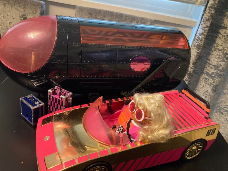 LOL SURPRISE AEROPLANE/CAR/DOLL