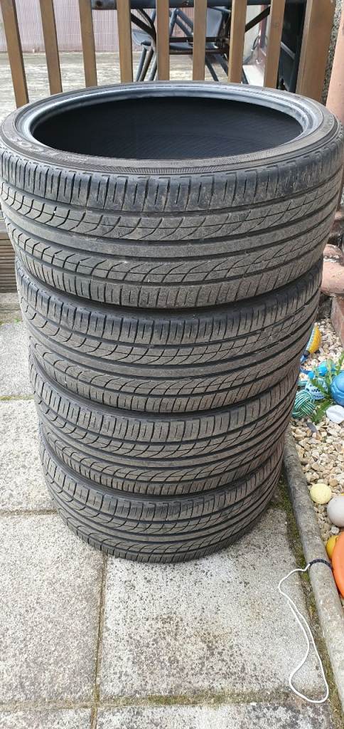 Yokohama 225 35 19 inch tyres