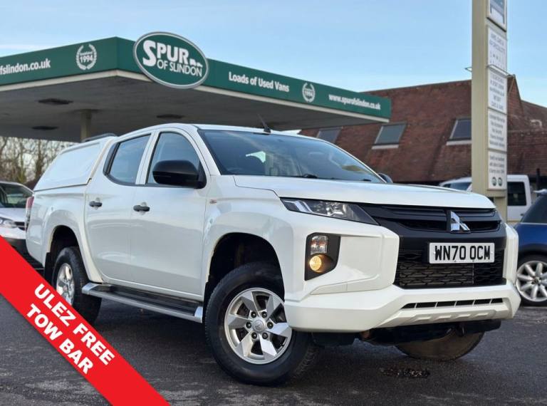 2020 Mitsubishi L200 2.2 DI-D DC 4Life Pickup Double Cab 4dr Diesel Manual 4WD Euro 6 (s/s) (150 ...