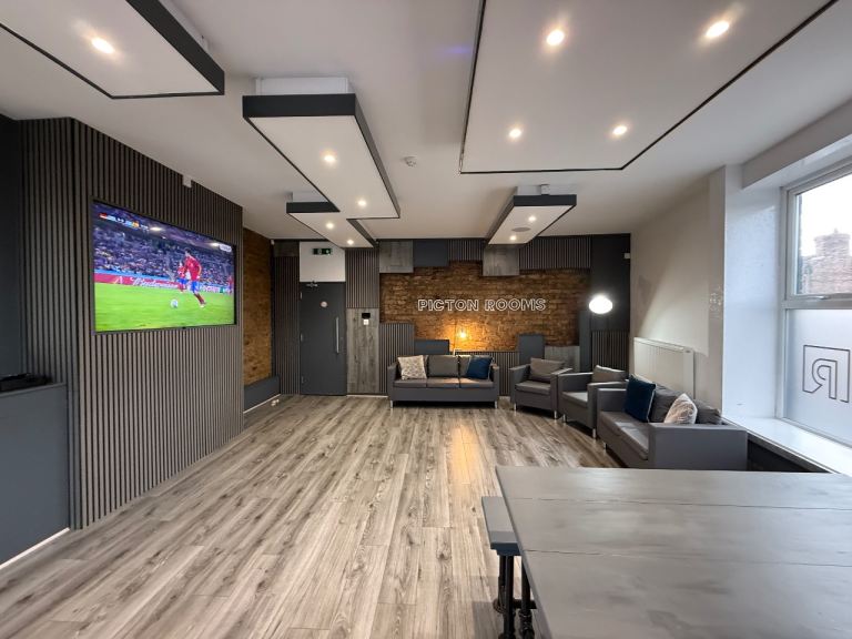 ROOM AVAILABLE IN L15📍