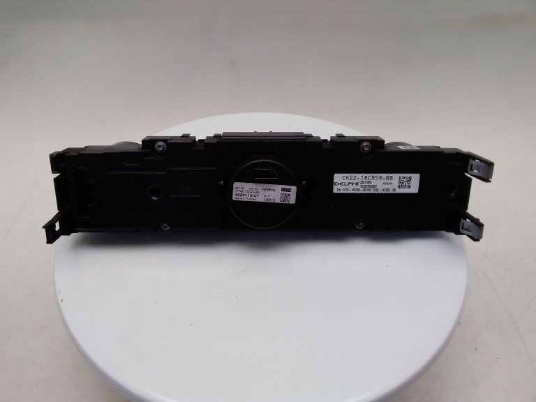 Landrover Discovery Radio/Cd/Stereo Head Unit 2009-2016 5 Door Ch22-18c858-Bb