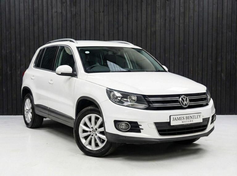 VOLKSWAGEN TIGUAN 2.0 TDI BlueMotion Tech Match DSG 4WD Euro 5 (s/s) 5dr 2015