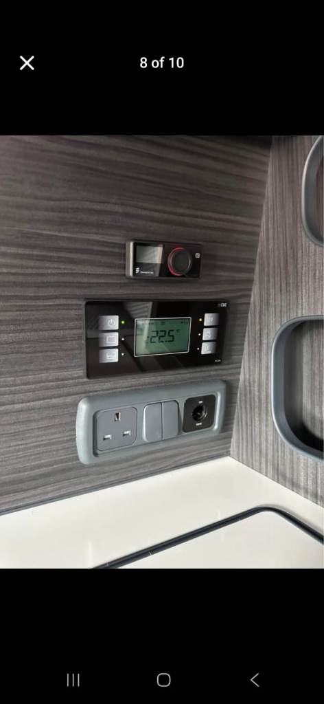 Volkswagen Transporter pop top camper campervan motorhome rv