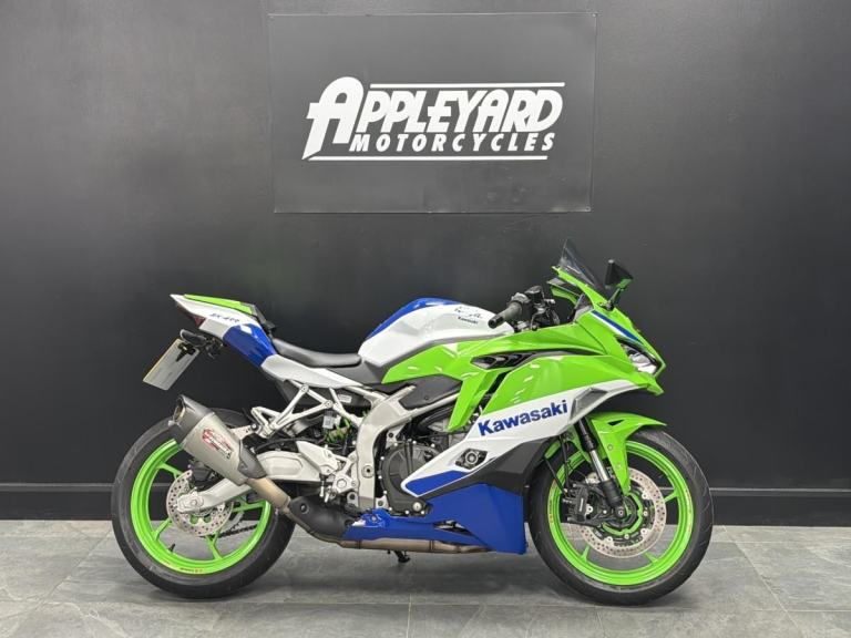 KAWASAKI ZX-4RR 40TH Anniversary