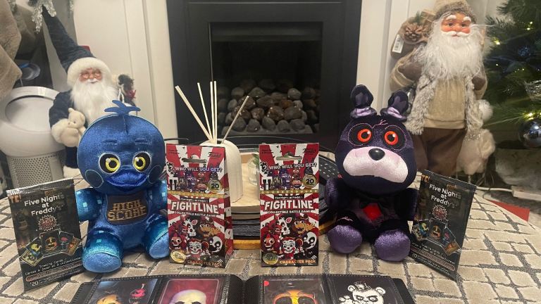 image for Five Nights at Freddy’s FightLine - Funko - Chica v Bonnie