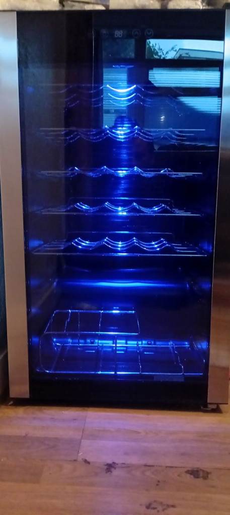 Russell Hobbs Wine Cooler/Drinks Fridge with Blue LED Light