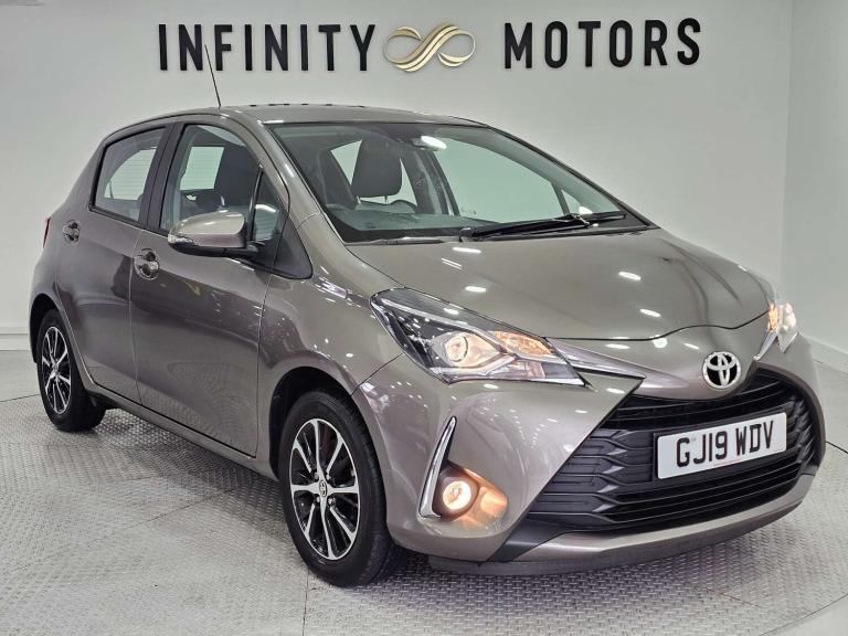 2019 Toyota Yaris 1.5 Yaris Icon Tech VVT-i 5dr Hatchback Petrol Manual
