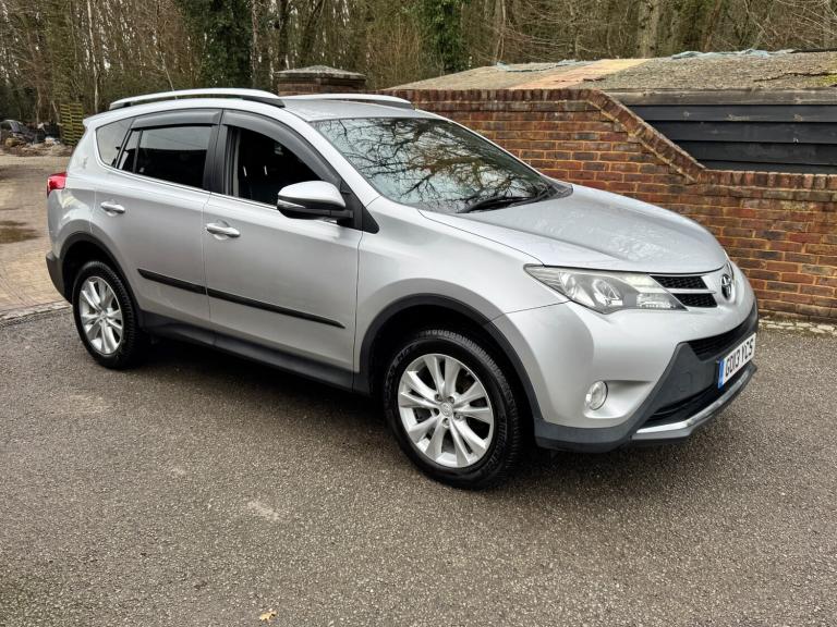 2013 Toyota RAV4 2.2 D-4D Invincible 5dr ESTATE Diesel Manual