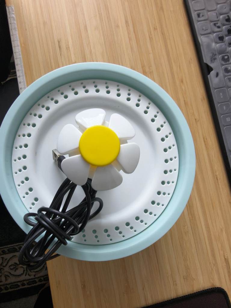Cat/dog water fountain 