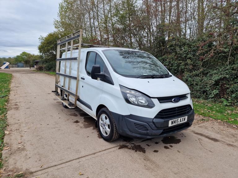 2015 Ford Transit Custom  Drives Perfect  8mth MOT  Window Van  Clean Body