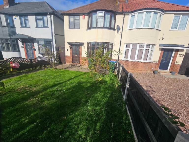 Spacious Semi Detached Family Home to Rent – Great Barr, Birmingham B43 – £1,500 PCM