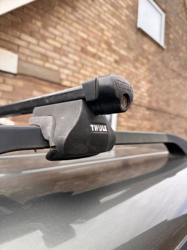 Thule roof bars