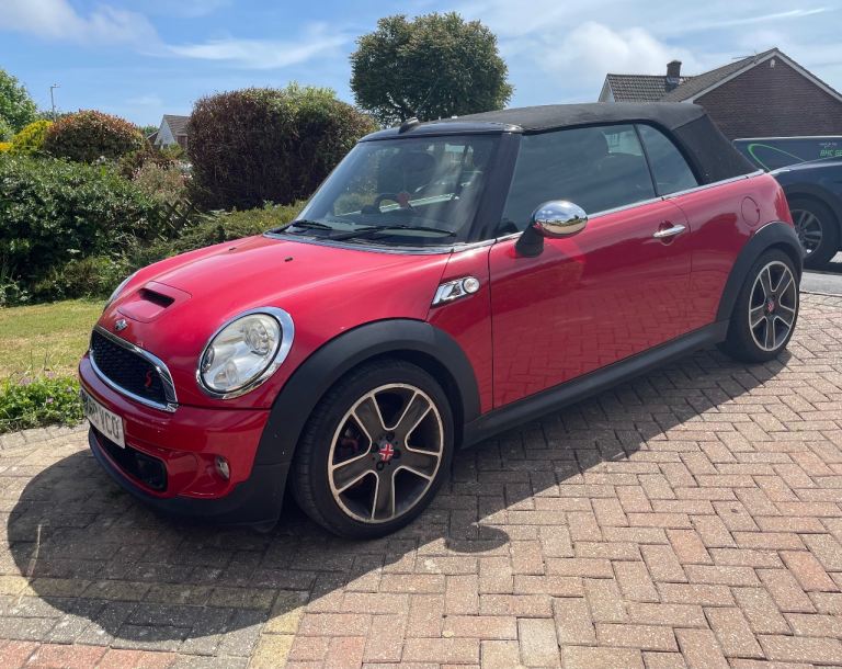 Mini, CONVERTIBLE, Convertible, 2010, Manual, 1598 (cc), 2 doors