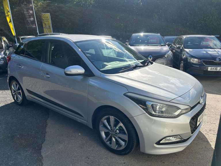 2016 Hyundai i20 1.4 Premium Euro 6 5dr Hatchback Petrol Manual