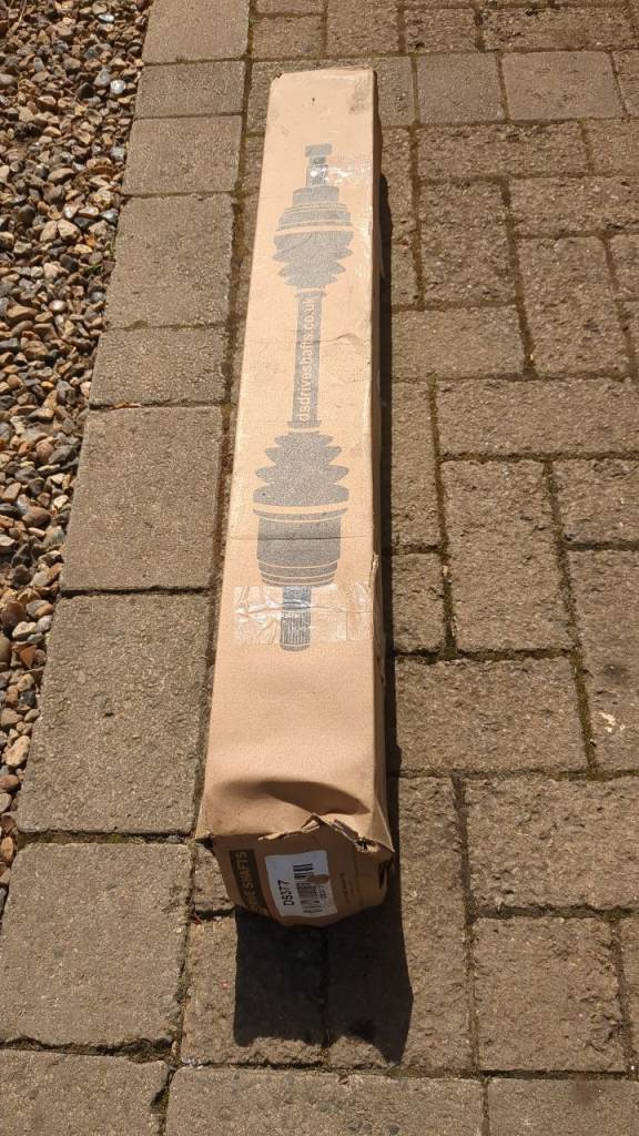 Renault kangoo nearside drive shaft 2008 on. new