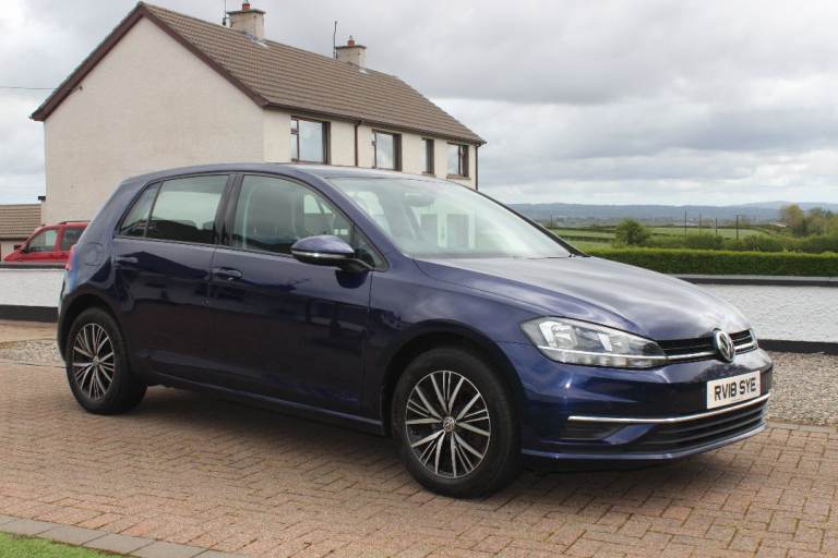 2018 VOLKSWAGEN GOLF SE NAVIGATION 1.6 TDI