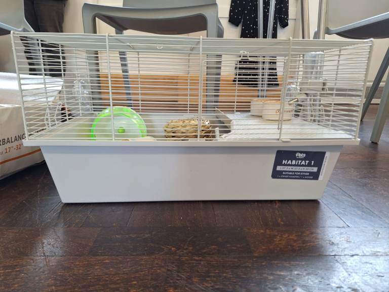 Hamster cage