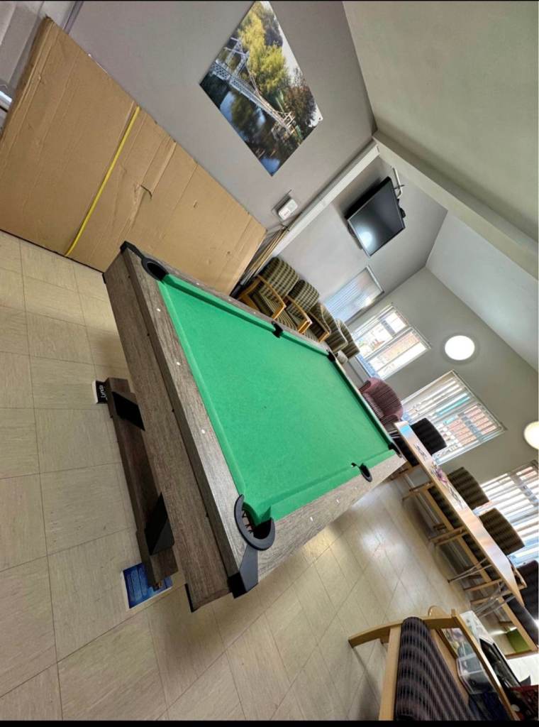 Used pool table