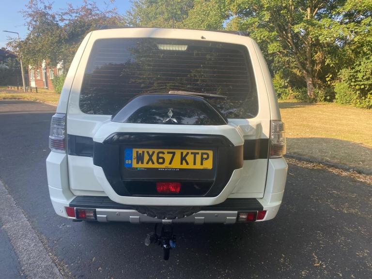 2018 Mitsubishi Shogun 3.2 DI-DC SG2 SUV 5dr Diesel Auto 4WD LWB Euro 6 (187 ps) SUV Diesel Autom...