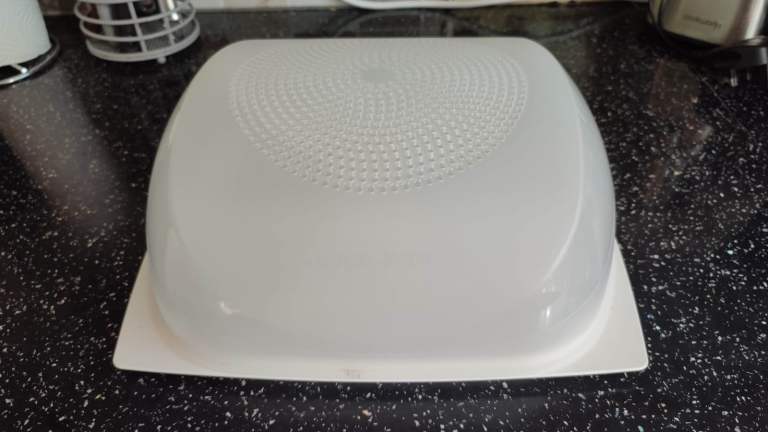 Tupperware CheeSmart-  Cheese storage Container