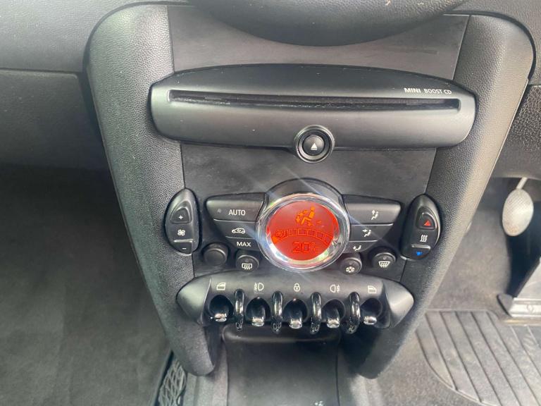 2011 MINI Hatch 1.6 One 3dr Hatchback Petrol Manual