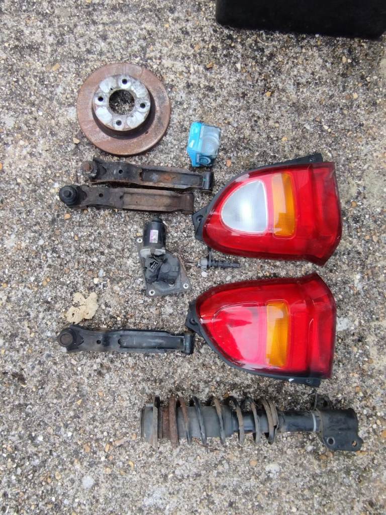 Suzuki alto car spares 