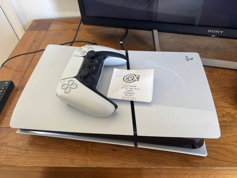 PS5 Slim Digital 1TB