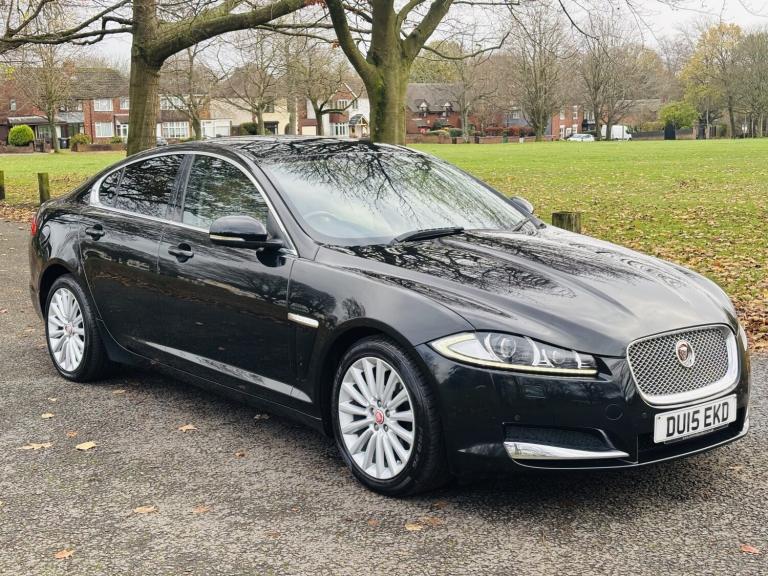 JAGUAR XF 2.2d Luxury Auto Euro 5 (s/s) 4dr 2015