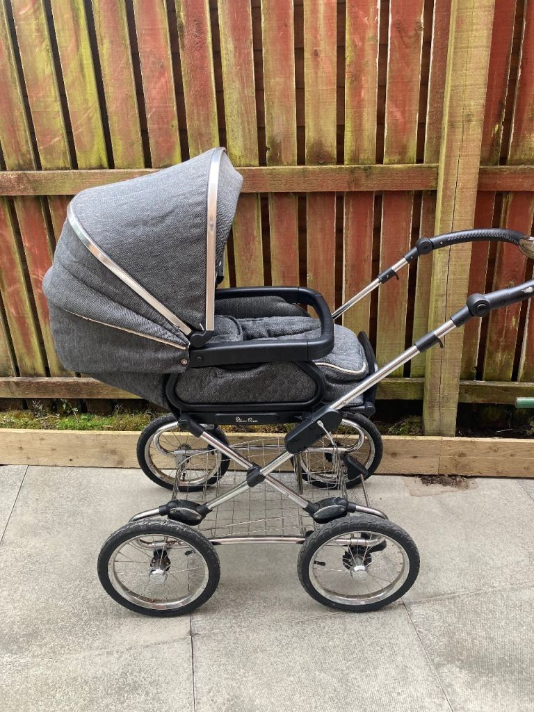 Silver Cross Pram & Pushchair/bassinet and raincovers – Grey, Good Condition