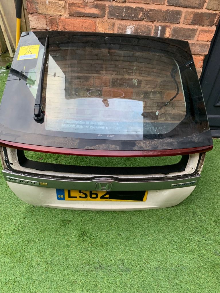 Honda insight tailgate 