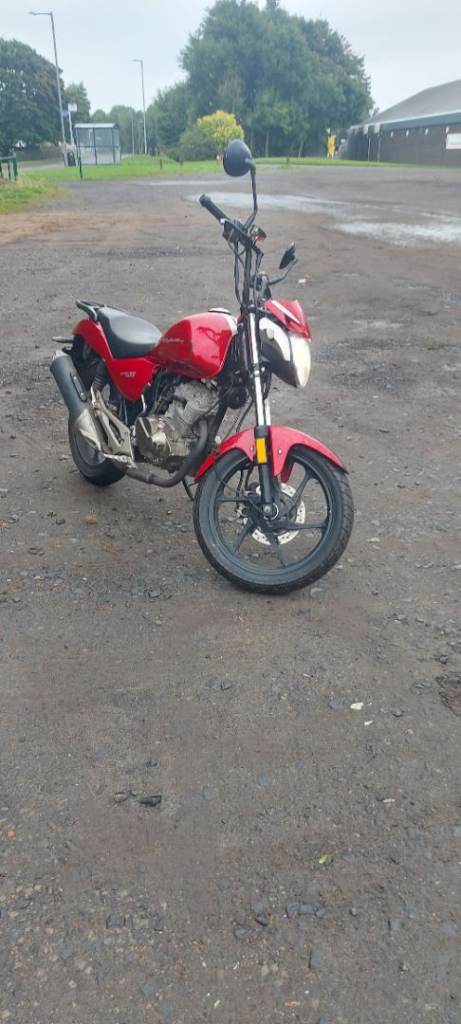 Lexmoto kiden pisces 125cc 1 year mot 
