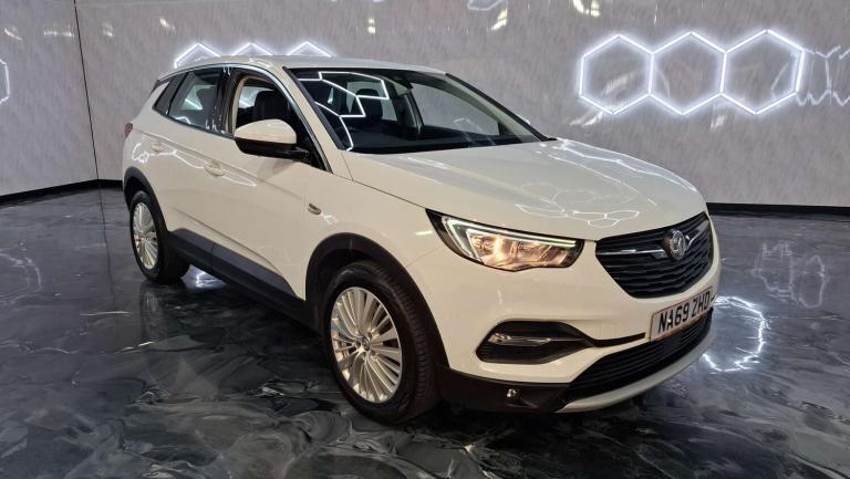 2019 Vauxhall Grandland X 1.5 Turbo D Business Edition Nav SUV 5dr Diesel Manual Euro 6 (s/s) (13...