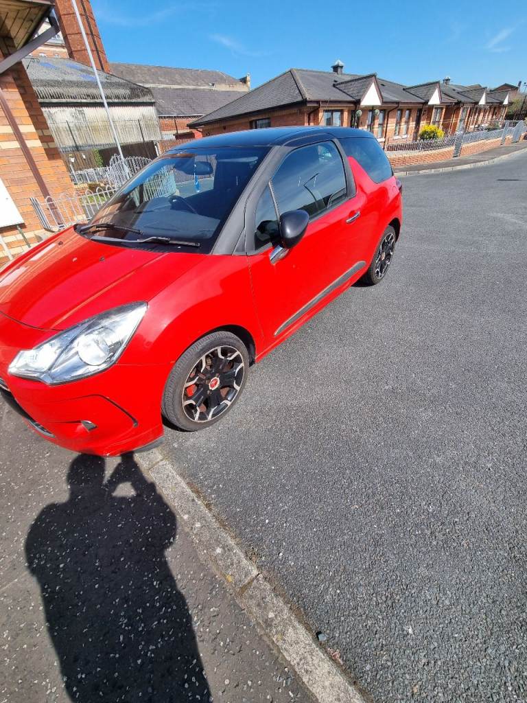 Citroen, DS3, Hatchback, 2011, Manual, 1560 (cc), 3 doors