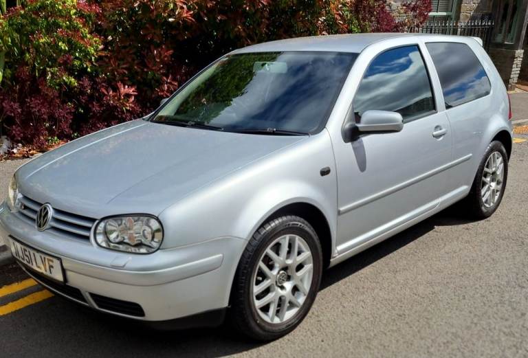 Volkswagen, GOLF, Hatchback, 2001, Semi-Auto, 2324 (cc), 3 doors