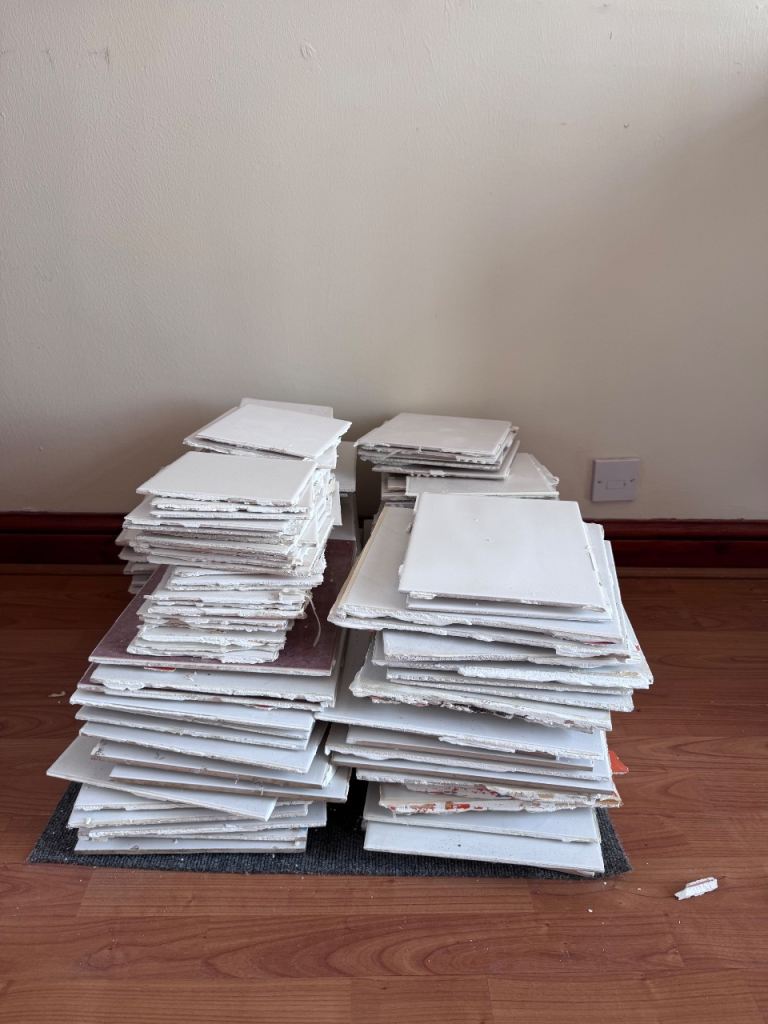Assorted used ceramic tiles 