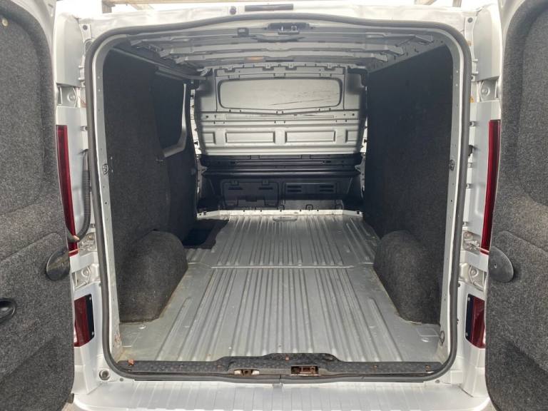 2019 19 RENAULT TRAFIC 1.6 DCI ENERGY PREMIER EDITION NAV NO VAT PART DAY VAN EU