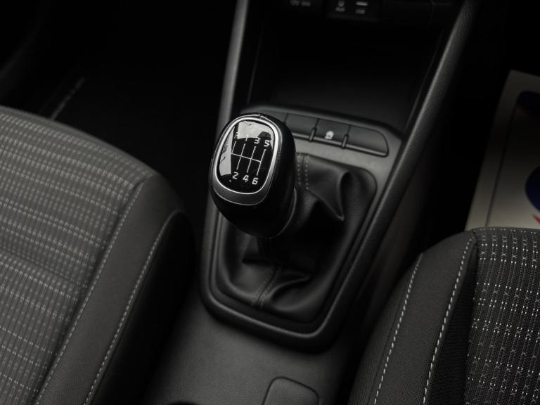 2017 Kia Stonic 1.0 T-GDi 2 Euro 6 (s/s) 5dr HATCHBACK Petrol Manual