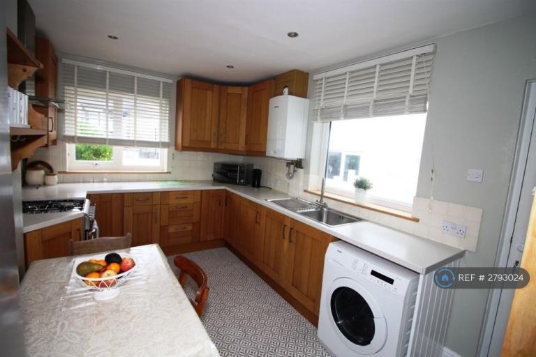 4 bedroom house in Tewkesbury Street, Cardiff, CF24 (4 bed) (#2793024)
