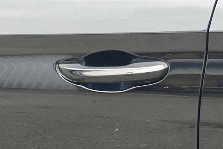 2025 MG MG ZS 1.5 Hybrid+ Trophy SUV 5dr Petrol Hybrid Auto Euro 6 (s/s) (196 ps) SUV Hybrid Auto...