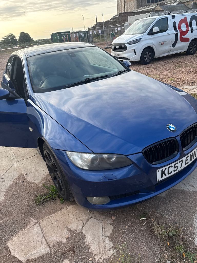 BMW 325i