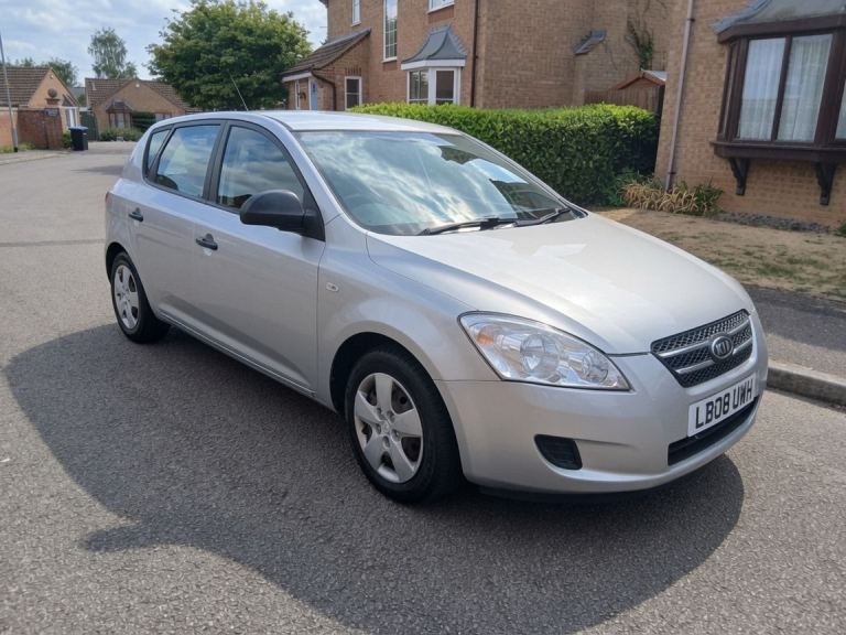 Kia, CEED, Hatchback, 2008, Manual, 1591 (cc), 5 doors