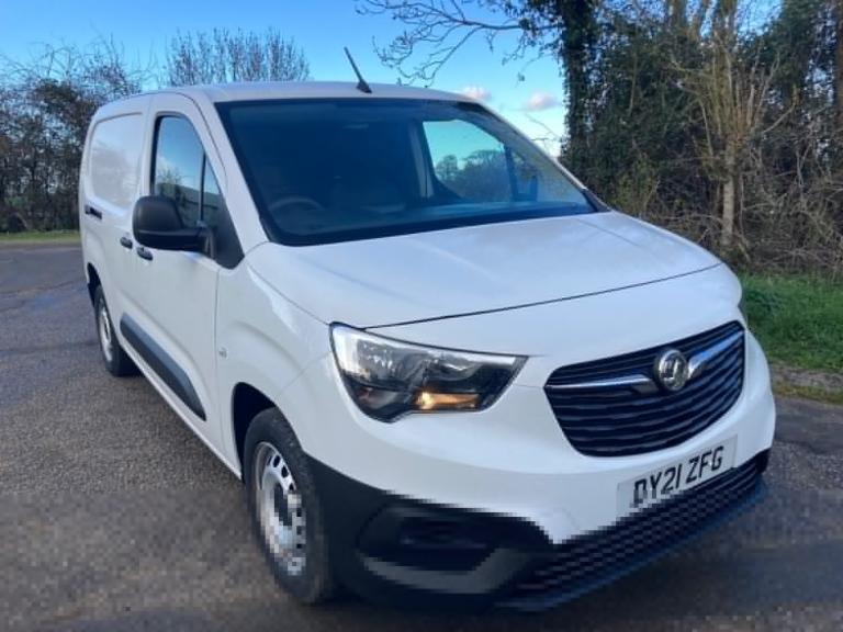 2021 Vauxhall Combo 2300 1.5 Turbo D 100ps H1 Dynamic Van PANEL VAN Diesel Manual