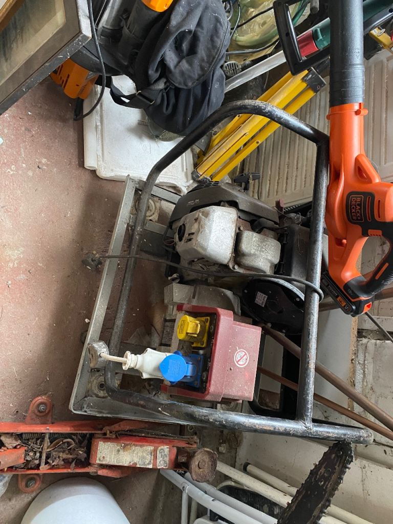 Honda generator 110/240 volt.