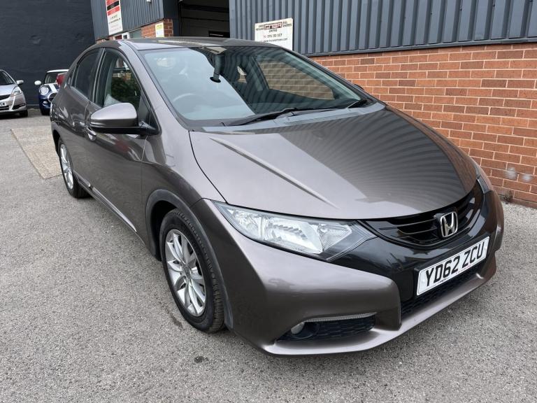 HONDA CIVIC 1.8 i-VTEC ES 2012