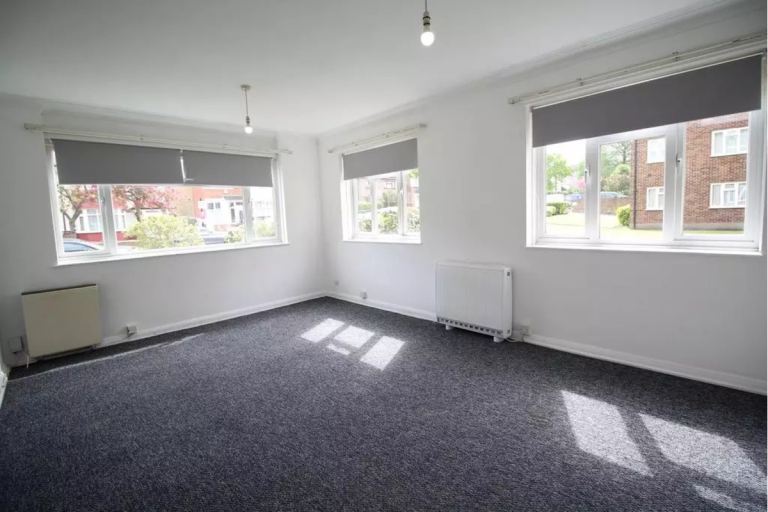 Double room available -£700