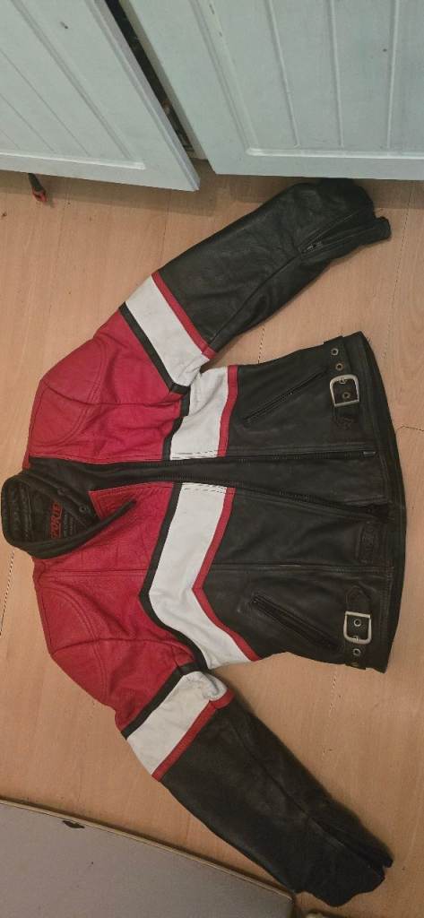 female  motorcycle jacket 